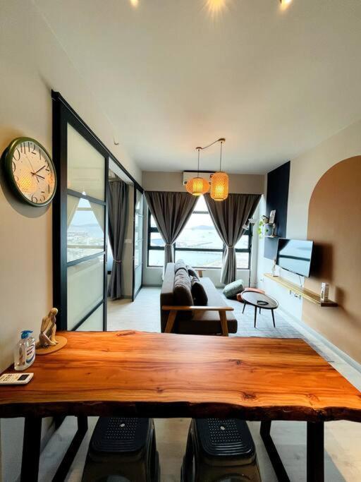 Jesselton Quay - Suite 1 By Staycation Suites Kk Kota Kinabalu Extérieur photo