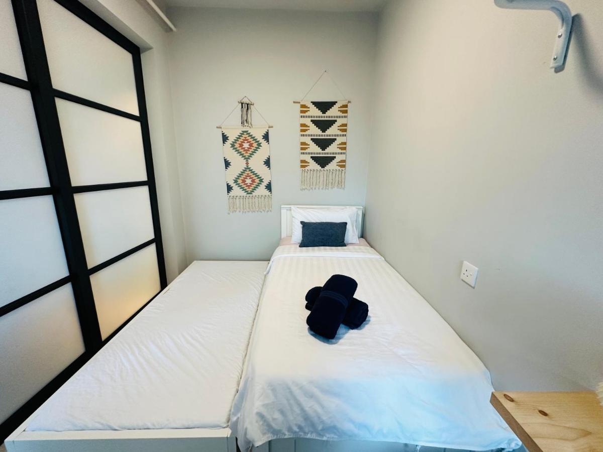 Jesselton Quay - Suite 1 By Staycation Suites Kk Kota Kinabalu Extérieur photo