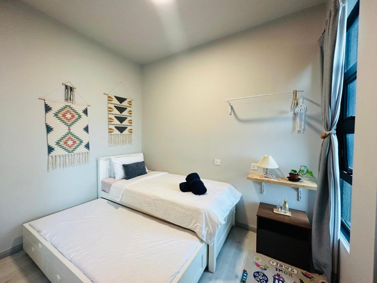 Jesselton Quay - Suite 1 By Staycation Suites Kk Kota Kinabalu Extérieur photo